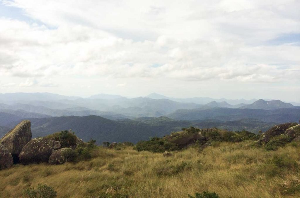 Vista do alto do morro dos Perdidos, em Tijucas do Sul